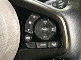 【アダプティブクルーズコントロール】高速道路での長距離走行が楽に!!自動で速度を保つクルーズコントロールが、衝突軽減システムと連携し、前方の車両を感知して車間を保つように速度調節してくれます!!