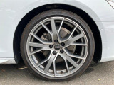 アルミホイール 5Vスポーク スターデザイン マットチタンルック ポリッシュト 8.5Jx19 245/35R19インチ(Audi Sport)