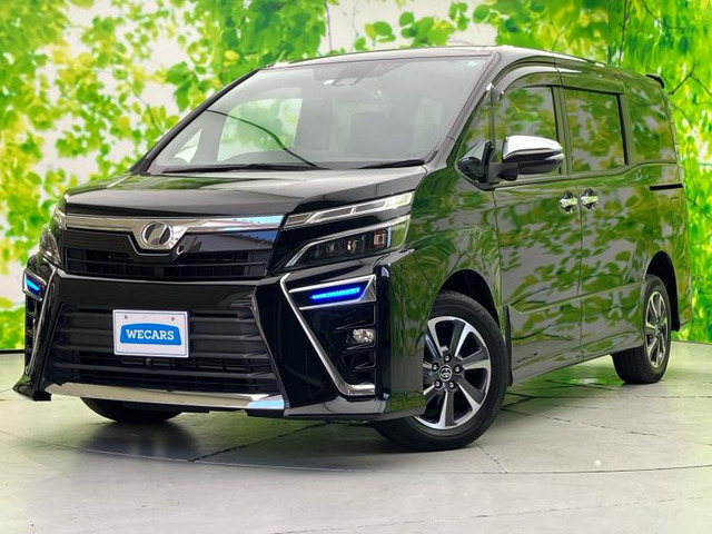 ヴォクシー 2.0 ZS 煌 4WD 