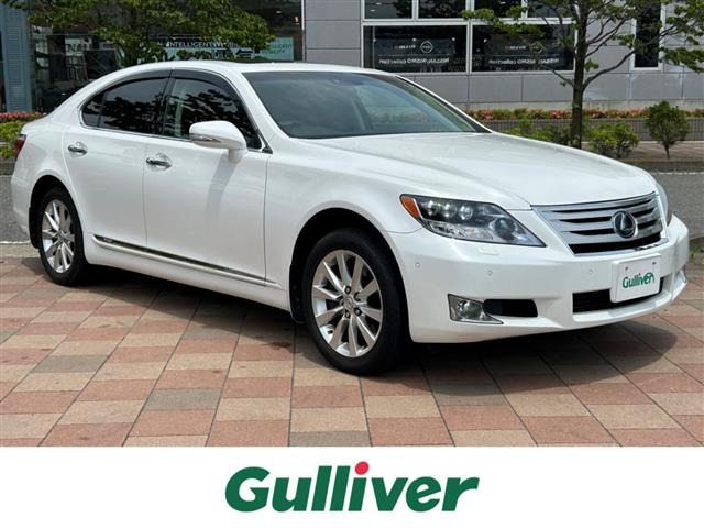 LS 600h バージョンU Iパッケージ 4WD 4WD 本革シート