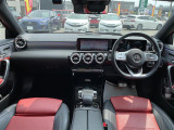 Aクラス A250 4MATIC AMGライン 4WD 本革シート
