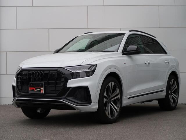 Q8 50 TDI クワトロ ディーゼル 4WD 