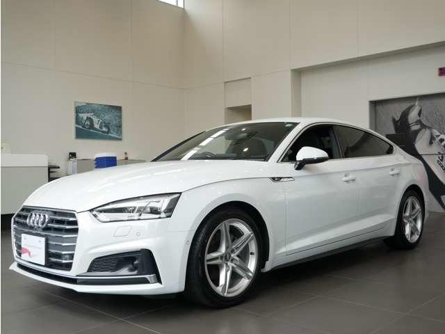 A5スポーツバック 2.0 TFSI スポーツ 