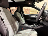 XC40 プラス プロ B3 