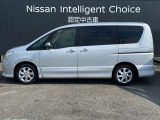 セレナ 2.0 ハイウェイスター S-HYBRID 
