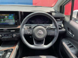 一体感のある運転席周り♪快適なドライブをお楽しみください∩( ´∀`)∩