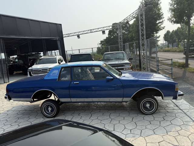 シボレー カプリスクーペ ローライダー ハイドロ 4P8B の中古車詳細