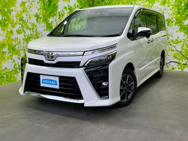 ヴォクシー 2.0 ZS 煌III 4WD 