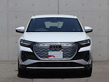 Q4 e-tron 40 Sライン 
