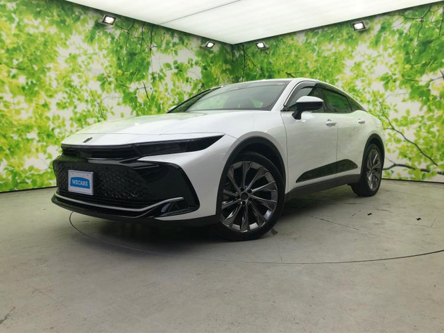 クラウンクロスオーバー 2.5 G アドバンスト レザー パッケージ E-Four 4WD 