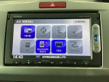 ナビゲーションはワンセグTV対応のGathers純正メモリーナビを搭載しています。Bluetoothオーディオ機能がありますので、スマートフォンなどの音楽も再生できます。