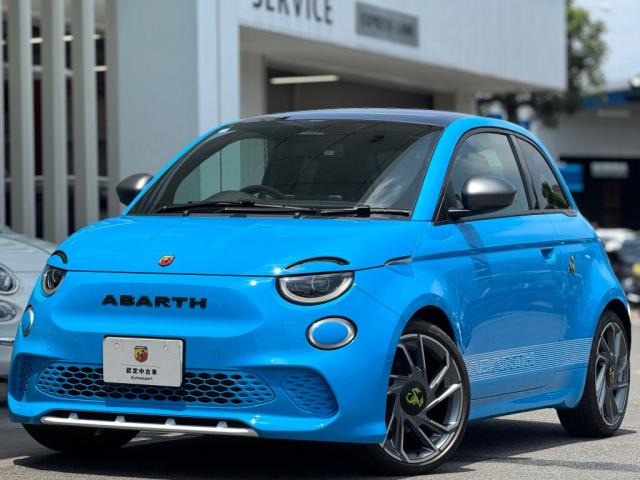 アバルト500e スコーピオニッシマ 