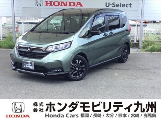 フリード+ 1.5 クロスター ブラックスタイル 