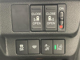 気になる車はすぐにお問い合わせください!画面右側の0066から始まる無料ダイヤルからお問い合わせ下さい!専門スタッフがお車のご質問にお答えいたします!