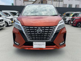 セレナ 2.0 ハイウェイスター V 