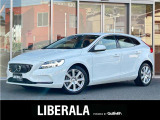 ボルボ V40
