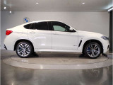BMWでは重量配分にもこだわりがあり、FRモデルでは50:50とFFモデルでも60:40と前後の重量バランスにこだわり、軽快なハンドリングを実現しております。