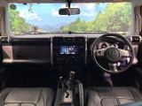 FJクルーザー 4.0 ブラックカラーパッケージ 4WD 