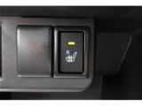 運転席シートヒーター付です。
