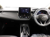 カローラ 1.8 ハイブリッド G E-Four 4WD 
