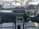 Q3  35 TFSI Sライン
