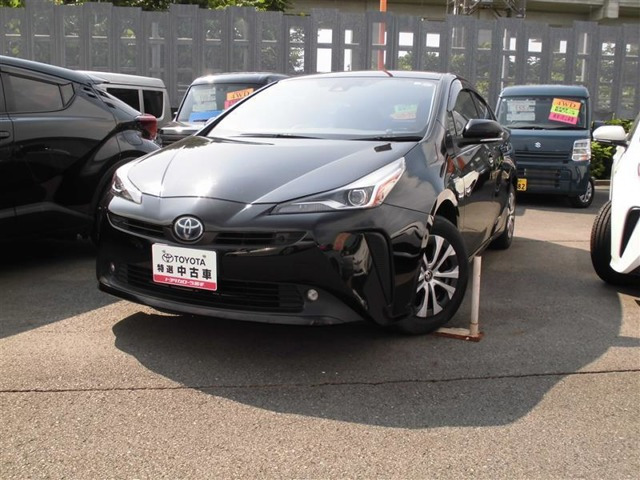 プリウス 1.8 A E-Four 4WD 