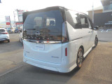 セレナ 1.4 e-POWER ルキシオン 