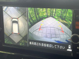 【アラウンドビューモニター】専用のカメラにより、上から見下ろしたような視点で360度クルマの周囲を確認することができます☆死角部分も確認しやすく、狭い場所での切り返しや駐車もスムーズに行えます。