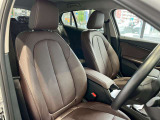 【ご納車後について】遠方のお客様はお住まいのエリアのBMWサービス工場にてメンテナンスを受けて頂けます。現地BMWへのお取次ぎなどもさせて頂きますのでご安心下さい。