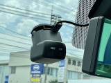 日産純正のドライブレコーダーが付いています!高画質な映像と音声を記録できます。