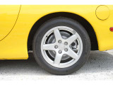 ブレーキローター及びキャリパーには防錆塗装を施し傷みの進行を抑制しています。