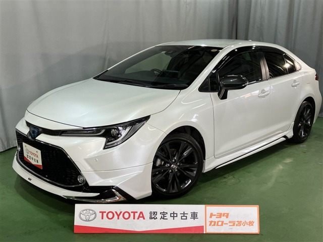 カローラ 1.8 ハイブリッド W×B E-Four 4WD 