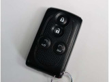 当店ではスポーツグレードや人気車種・上級グレードを主に仕入れ強化しております!中古車でお買い得感あるお車展示中となっておりますのでお客様のご来店、お見積もり依頼お待ちしております。