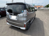 運転席後ろ側からです☆