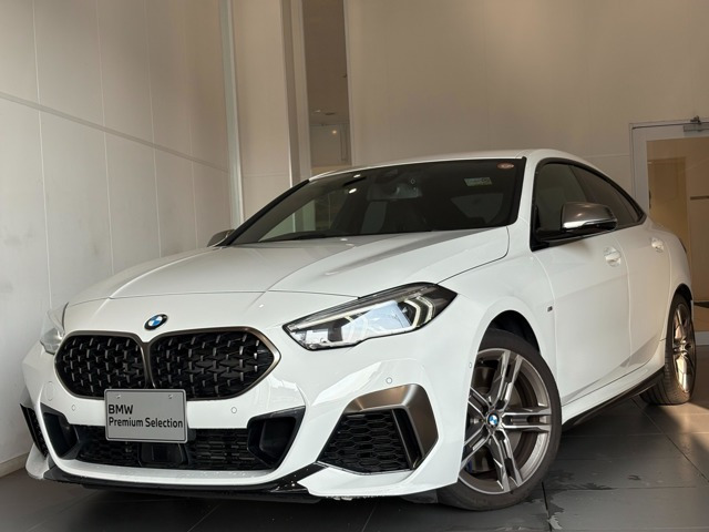 2シリーズクーペ M235i M235i xドライブ 4WD