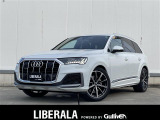 アウディ Q7