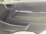 当店の車はルームクリーニング施工済み!納車前には手がけWAX、室内仕上げ清掃で納車をおこなっております!