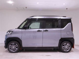 デリカミニ T プレミアム 4WD 