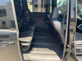 ルームクリーニングも隅々まで綺麗にしてお渡ししています。他店の車のクオリティと比較してください!!!