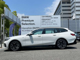 【XDrive】強大なパワーをXdriveシステムが瞬時に理想的な可変配分を行い、かつてない安心・快適・スポーティな走りを約束します。走行状況に応じてトルク配分を最適化してくれる優れものです!