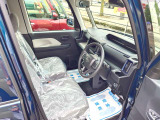 【保険】自動車保険のスペシャリストがお客様の立場になってお客様に最適な自動車保険のご提案や万が一の時の事故対応にあたりますので、ご安心ください。