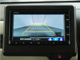 ◆バックカメラ◆リバースにするだけで映ります、後方の安全確認や、狭い駐車場での車庫入れ、雨の日や夜間など視界の悪い時に便利です!安全にバックする為には欠かせない装備です。