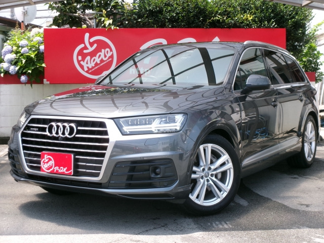 Q7 2.0 TFSI クワトロ エアサス Sラインパッケージ 4WD 