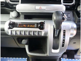 仕入れを行い、店頭に到着後は第三者検査機関が行う検査を実施しております。