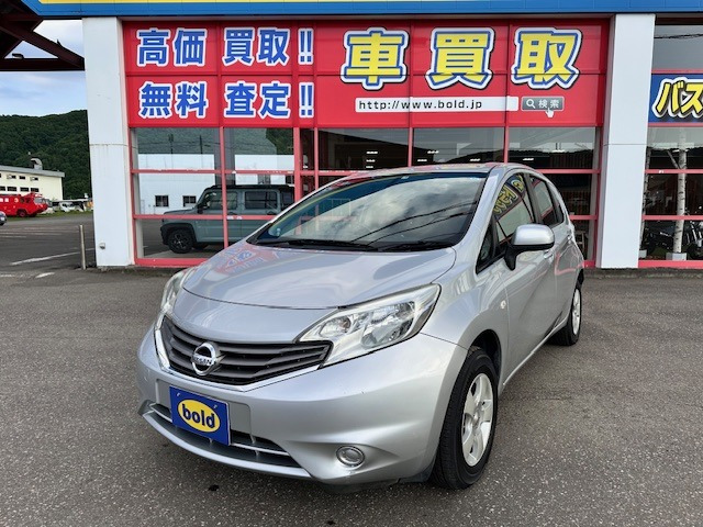 ノート 1.2 アクシス 4WD 