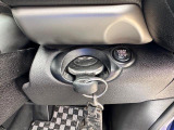 キーをさしてエンジンの始動が可能なプッシュスタートです!