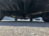 下回りの状態です。錆が少ない車です。