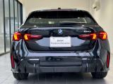 【ご納車後について】遠方のお客様はお住まいのエリアのBMWサービス工場にてメンテナンスを受けて頂けます。現地BMWへのお取次ぎなどもさせて頂きますのでご安心下さい。