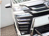 【車屋】として、長く車業界に従事した経験豊富なスタッフが在籍しております。