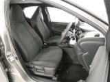 【運転席まわり】  運転席・インパネまわりの画像です!ハンドルやシートなども隅々までクリーニング済み☆キレイな車内でドライブがより一層快適にお楽しみいただけると思います! (^_^)v